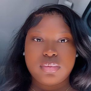 Meet your Posher, Mabelin